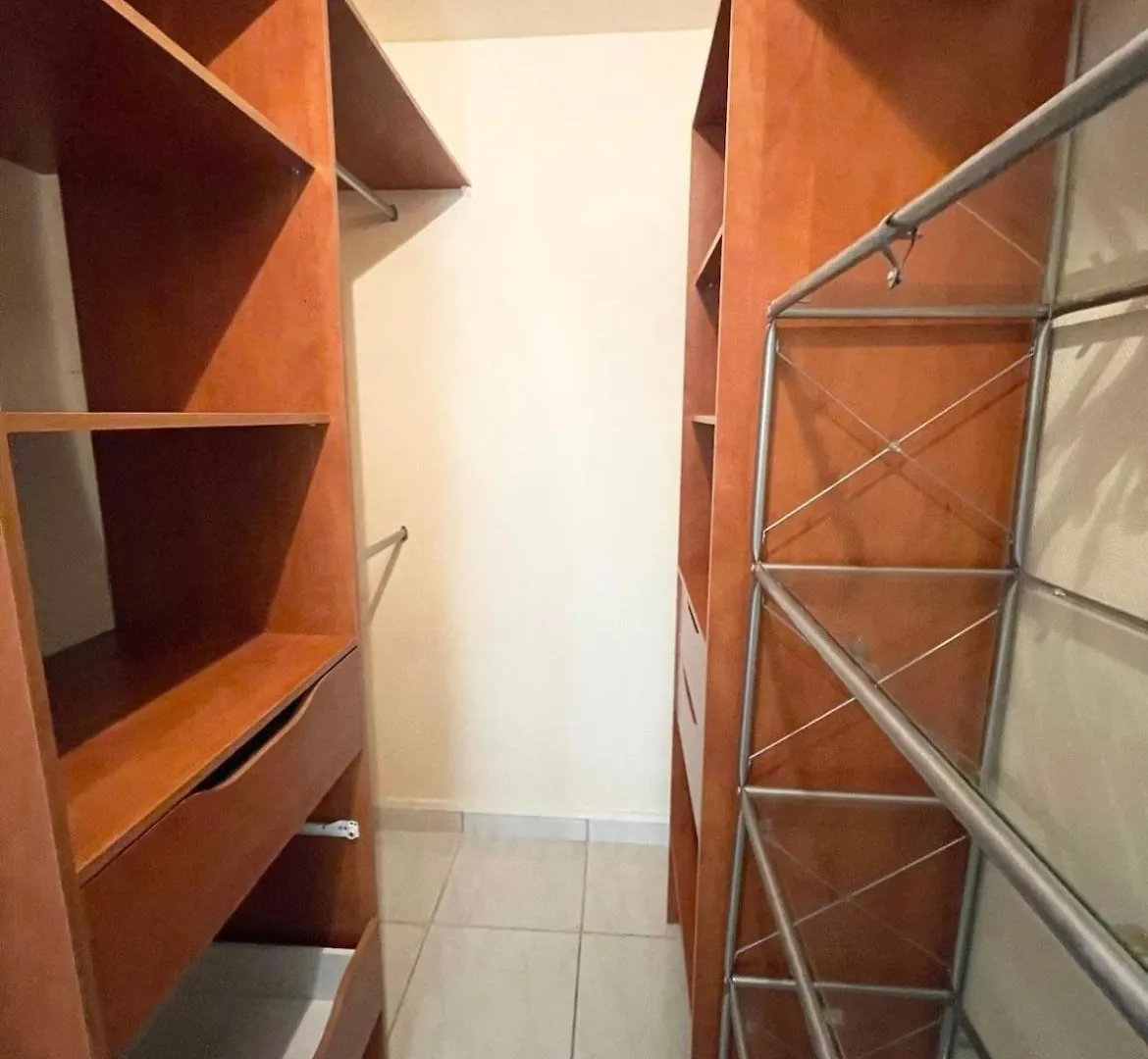 Spacious &Nice Apartment With Balcony And Parking Villeurbanne