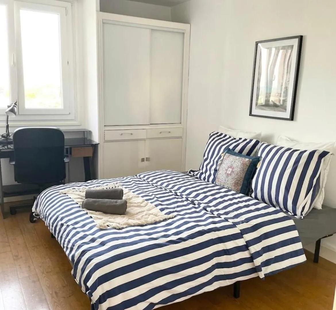 Spacious &Nice Apartment With Balcony And Parking Villeurbanne